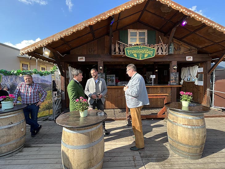 Proseccostüberl von Bausch auf dem 1. Frühlingsfest Erding (©Foto: Martin Schmitz)